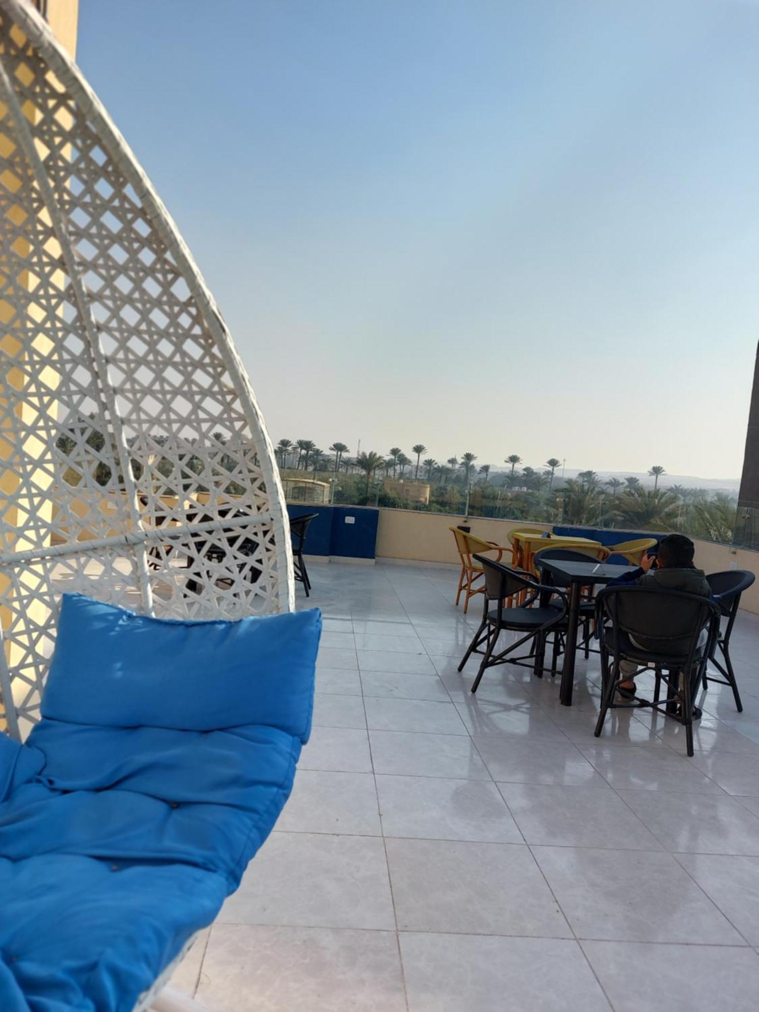 Hotel Regent Pyramids View Kafret el-Gabal Exterior foto