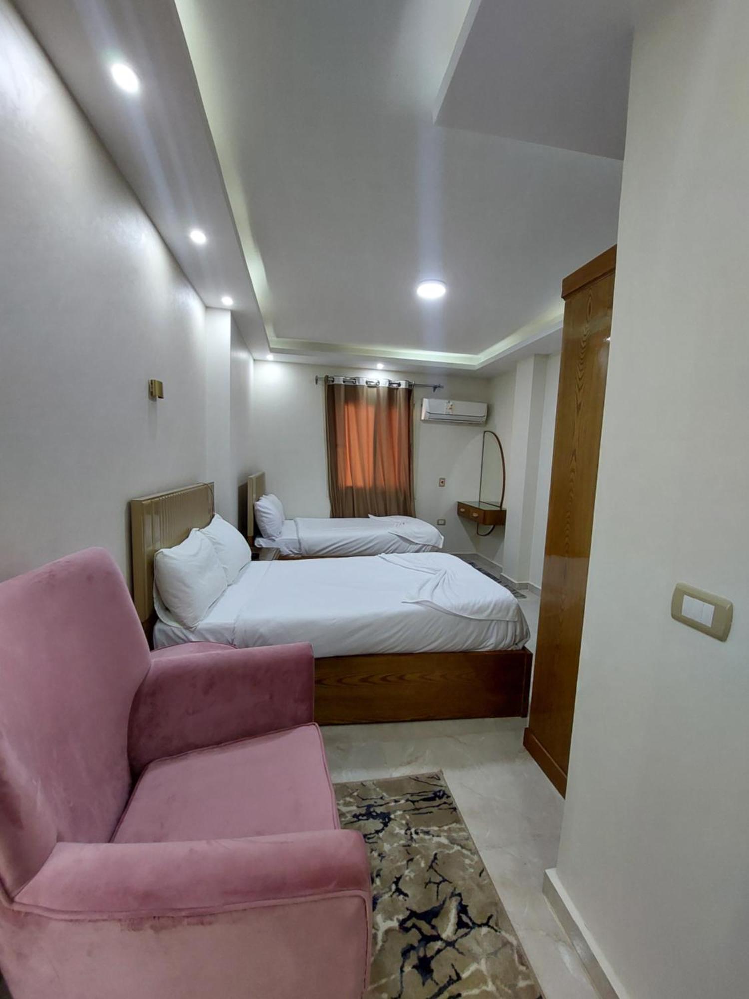 Hotel Regent Pyramids View Kafret el-Gabal Exterior foto