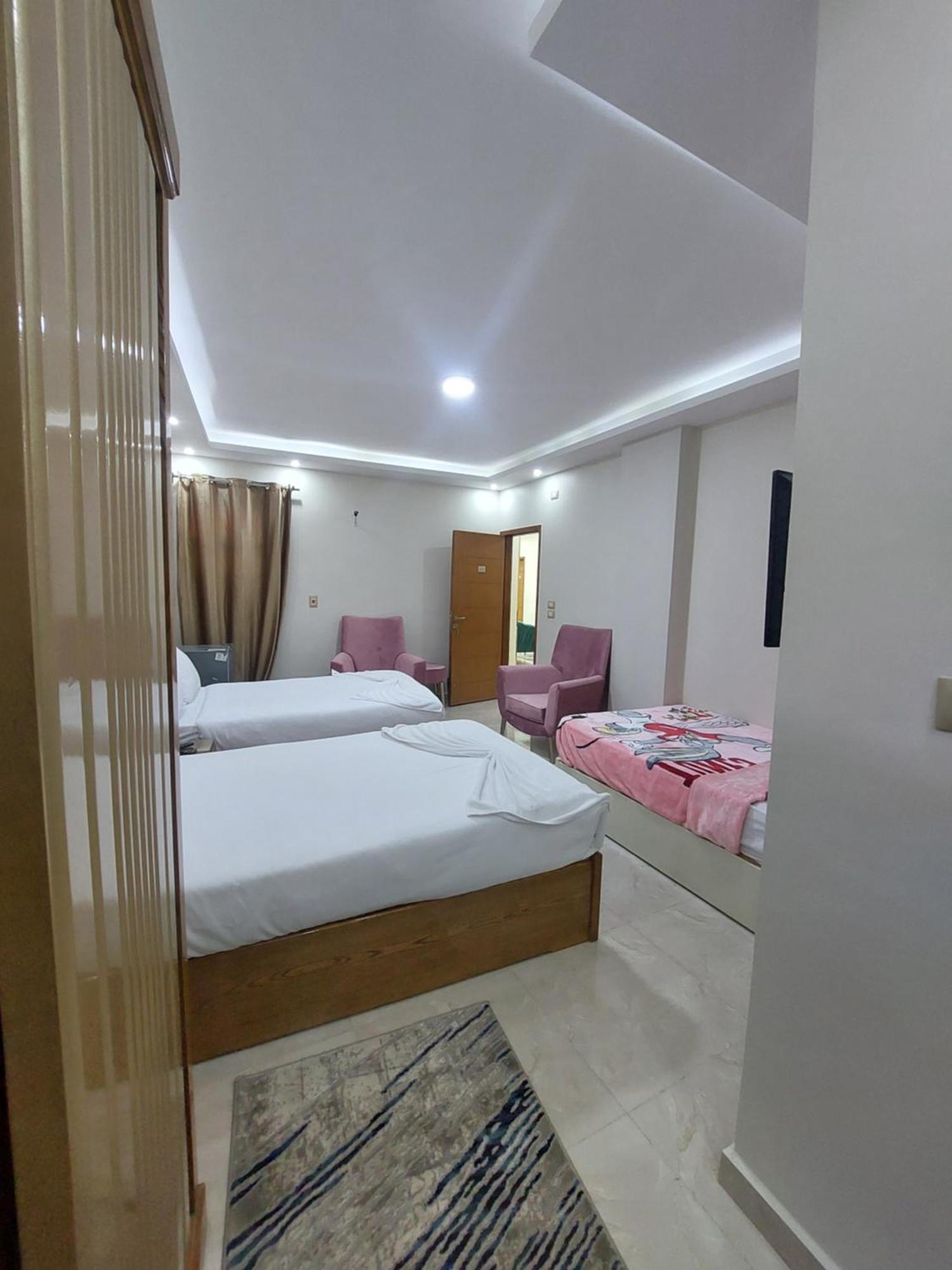 Hotel Regent Pyramids View Kafret el-Gabal Exterior foto